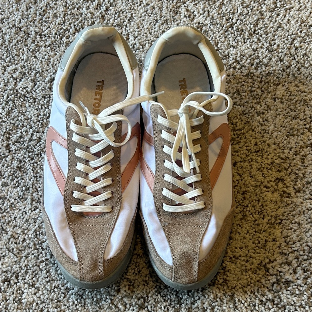 Tretorn White and Tan Sneakers